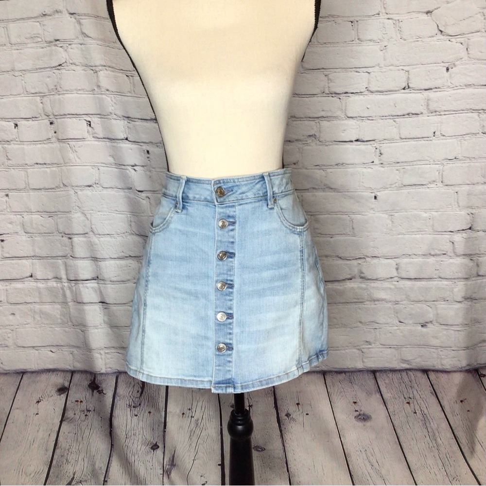 American Eagle Hi-Rise A-Line Button Front Light Rinse Denim Mini Skirt 10